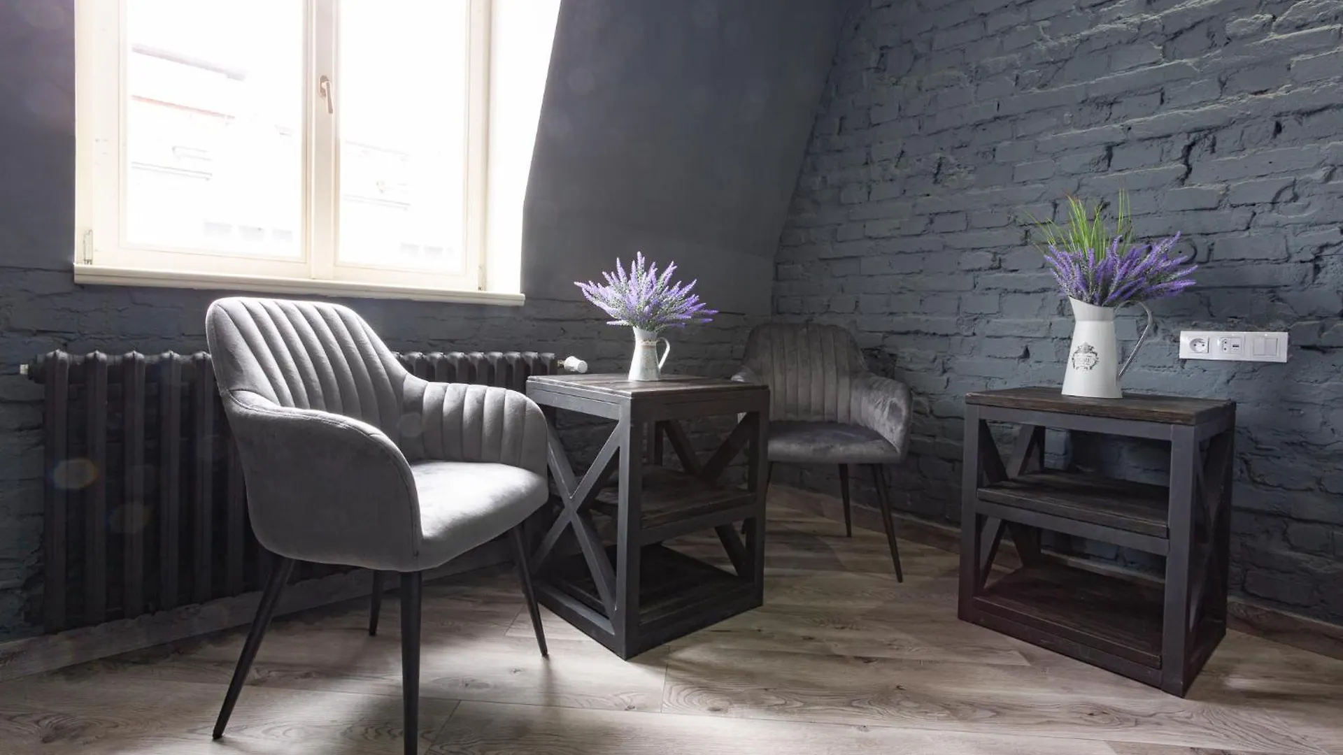 Residence Iron Cube 카를로비바리